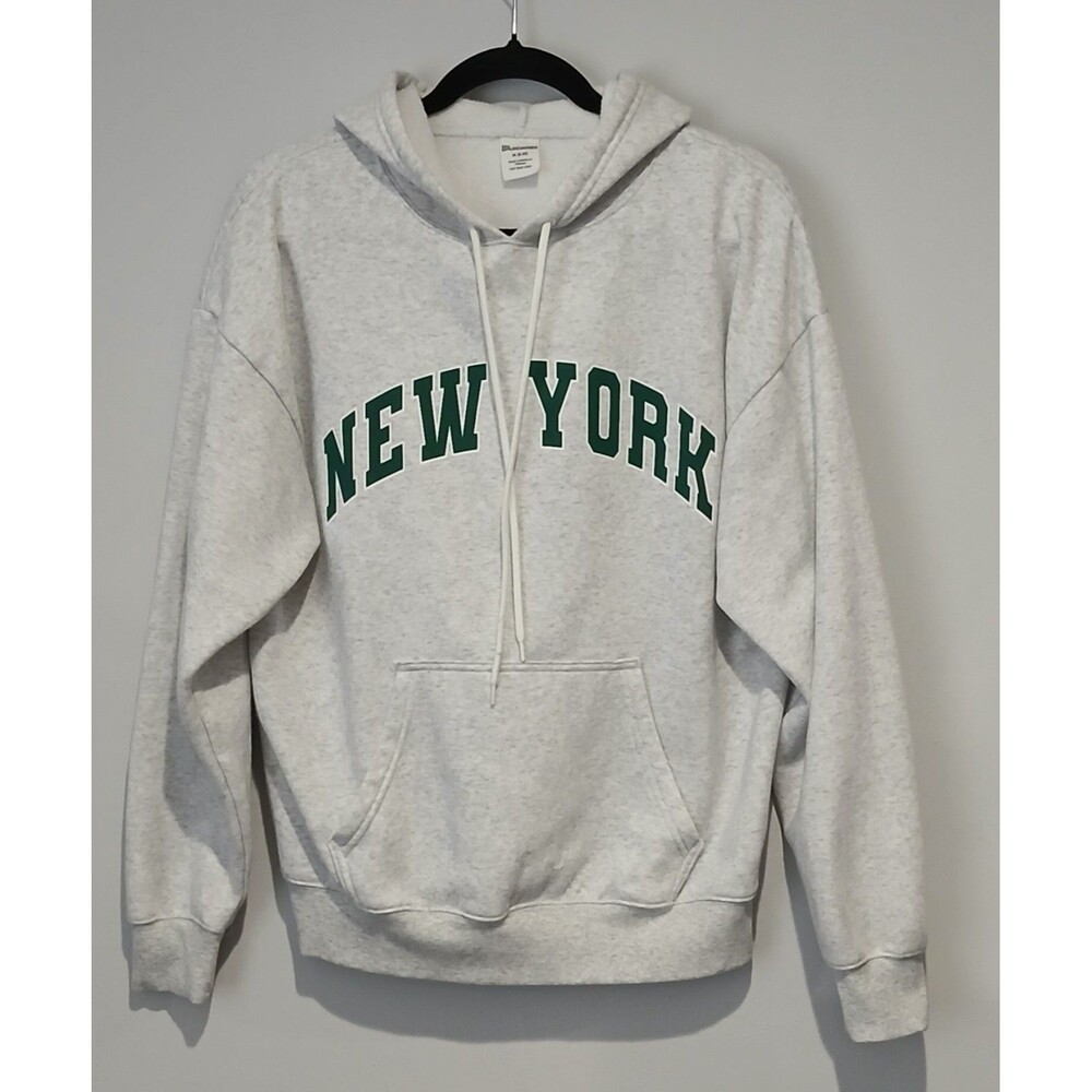 No Boundaries Heather Gray 'New York' Hoodie. Women Size Medium.